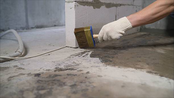 Crawl space vapor barrier installation in Indian Mound, TN